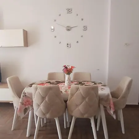 Myhouseyourhouse Sea Promenade Center