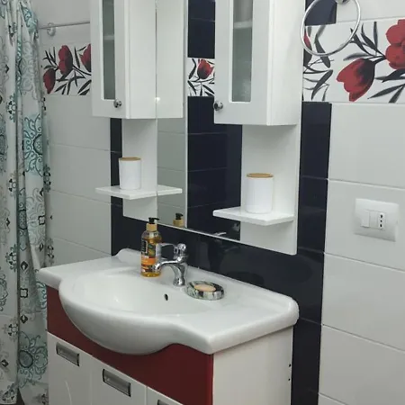 Myhouseyourhouse Sea Promenade Center Appartement *