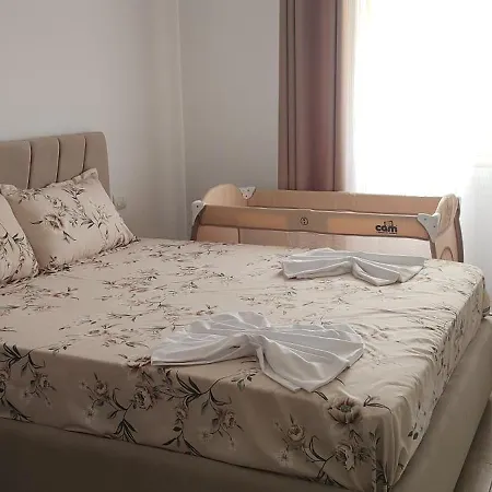 Myhouseyourhouse Sea Promenade Center Appartement